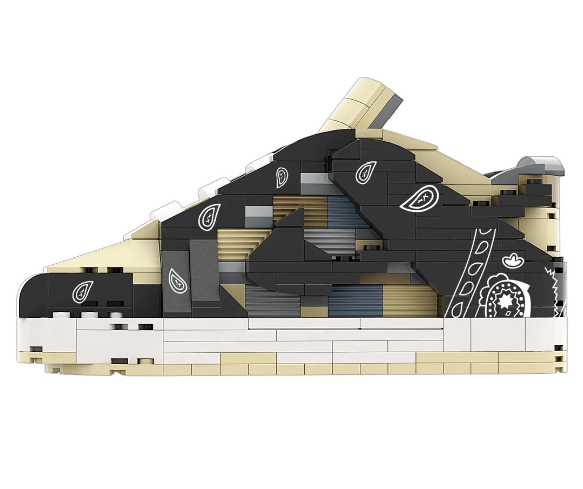 "SB Dunk Travis Scott" Sneaker Bricks with Mini Figure