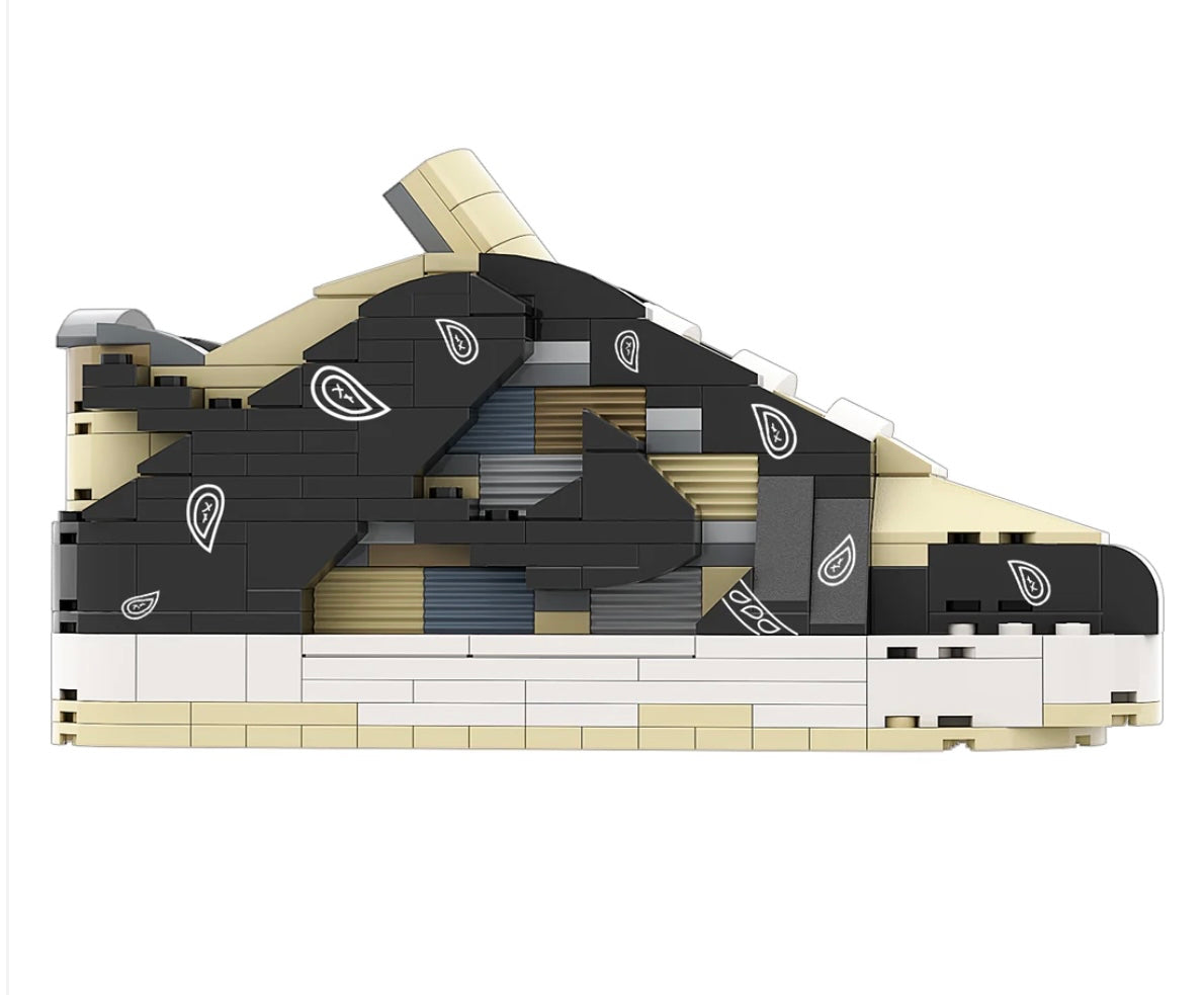 "SB Dunk Travis Scott" Sneaker Bricks with Mini Figure
