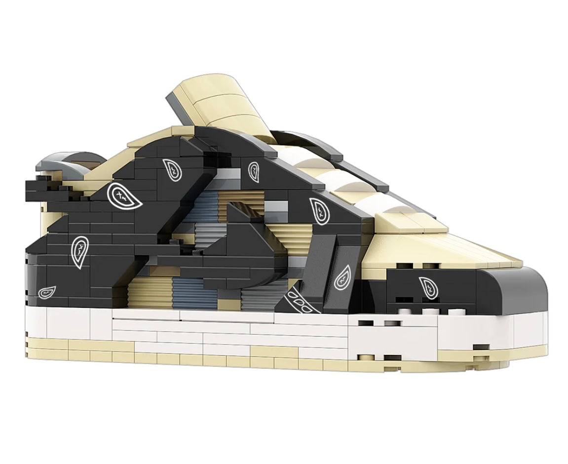 "SB Dunk Travis Scott" Sneaker Bricks with Mini Figure