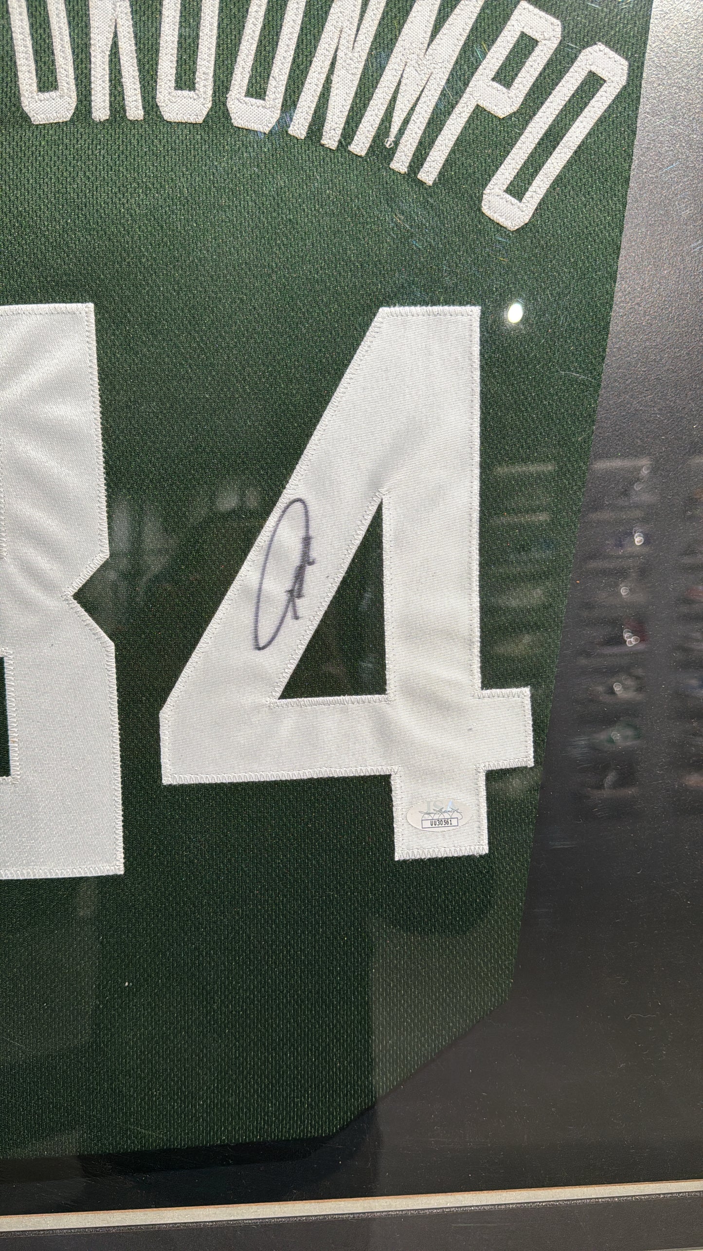 Giannis Antetokounmpo Signed Milwaukee Bucks Jersey ✍️