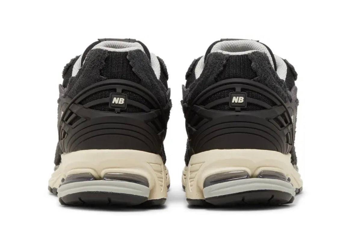 New Balance 1906D Protection Pack Black 2023