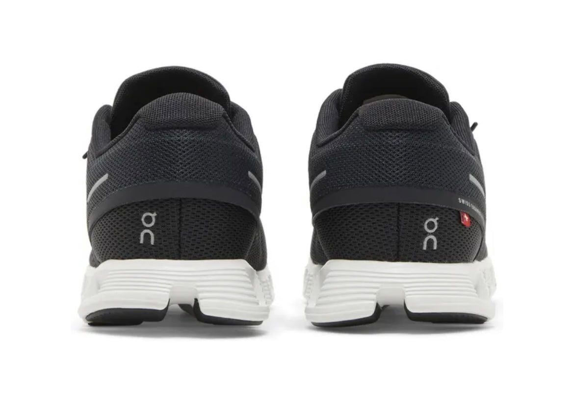 On Cloud Running 5 Black/ White