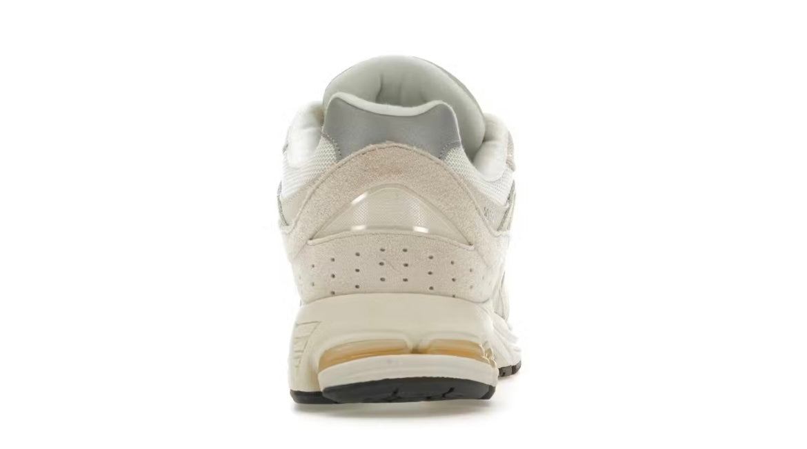 New Balance 2002R
Off White