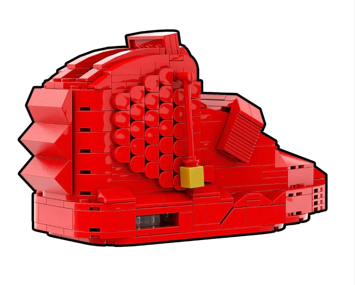 "Yeezy Red October" Sneaker Bricks with Mini Figure