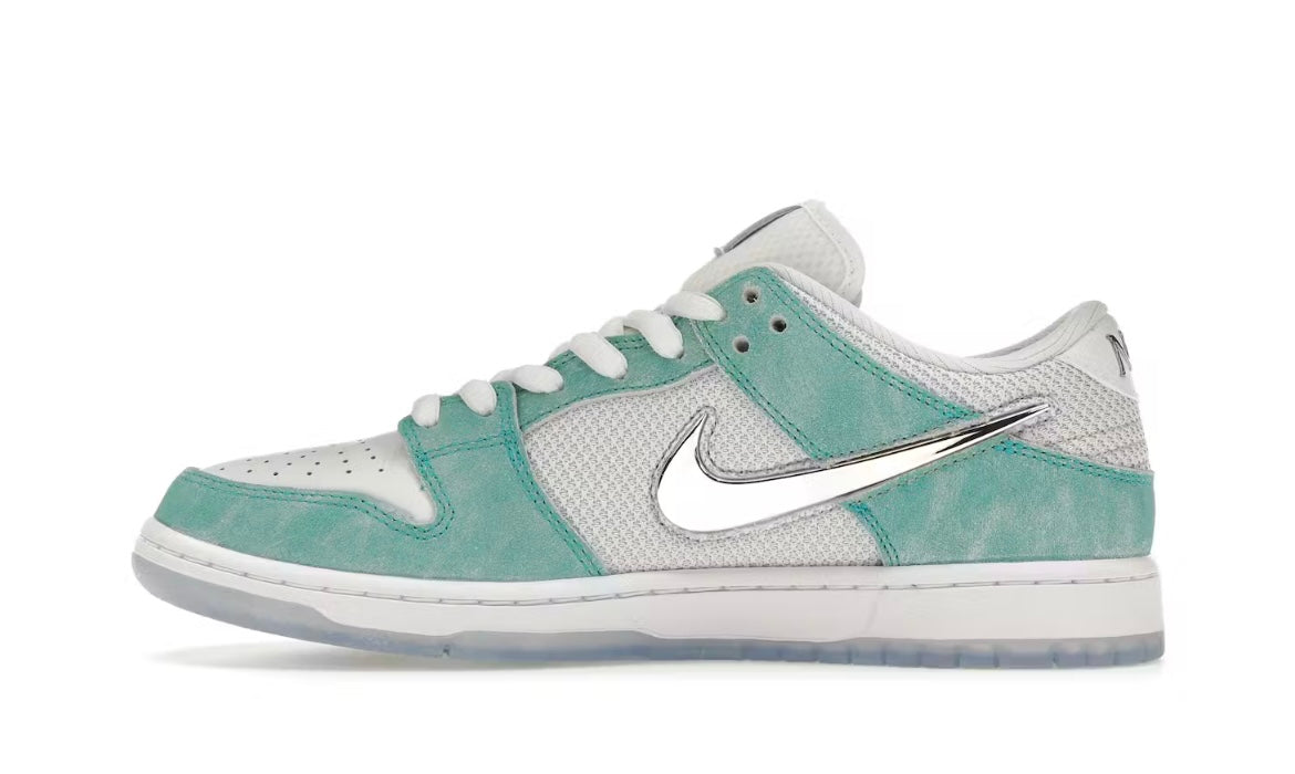 Nike SB Dunk Low April Skateboards
