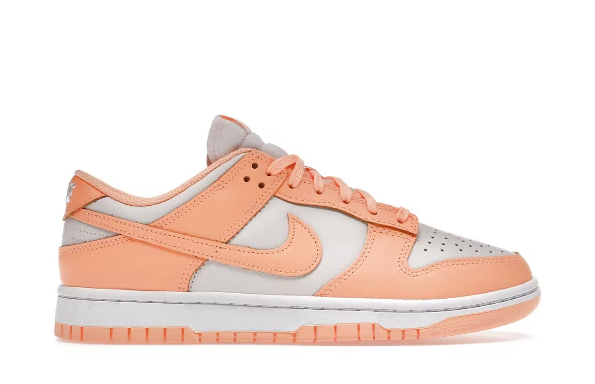 Dunk Low Peach Cream (W)