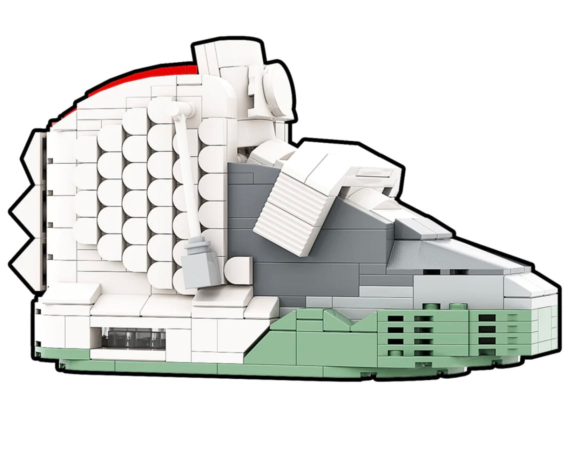 "Yeezy Plumtium" Sneaker Bricks with Mini Figure