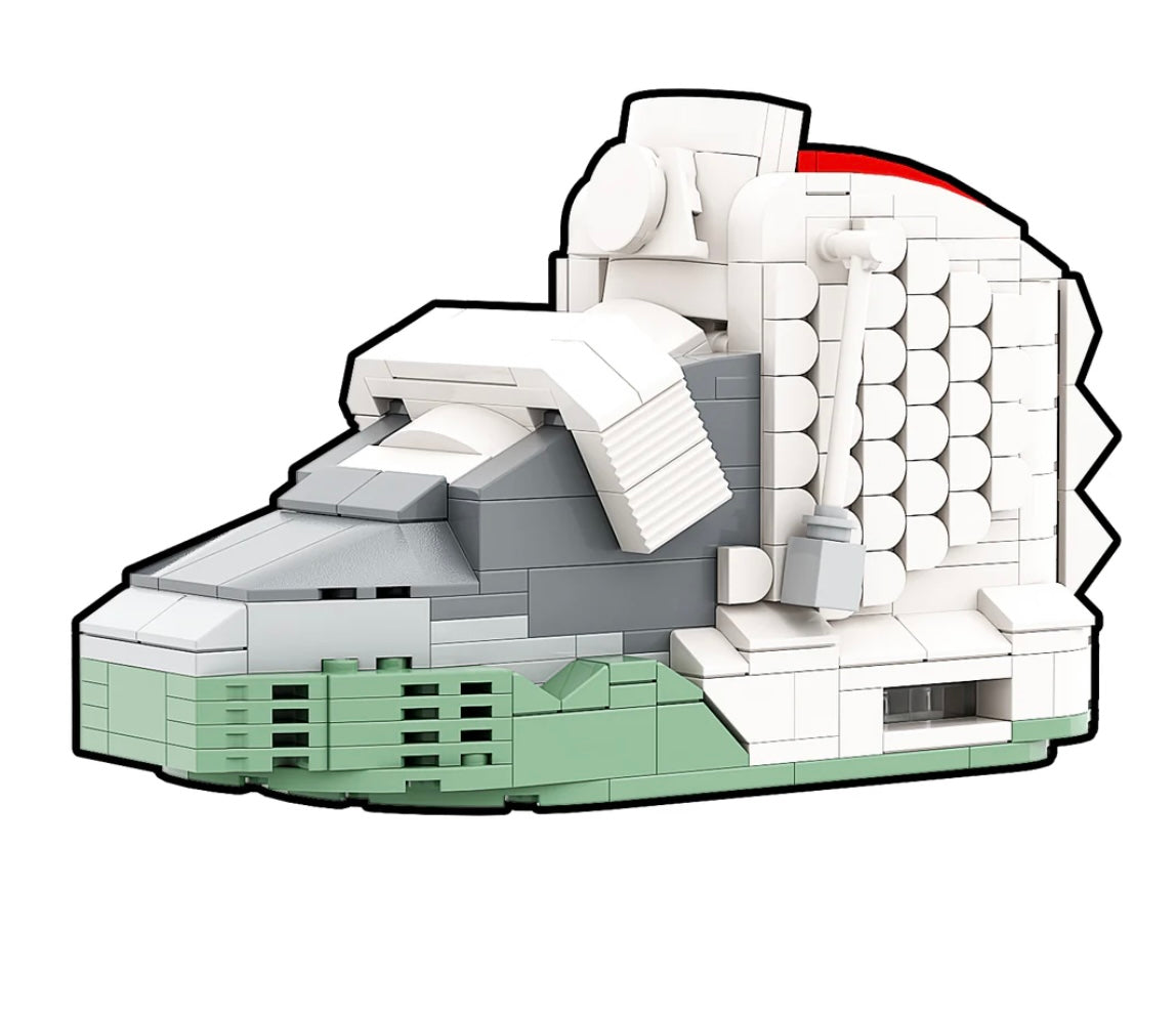 "Yeezy Plumtium" Sneaker Bricks with Mini Figure