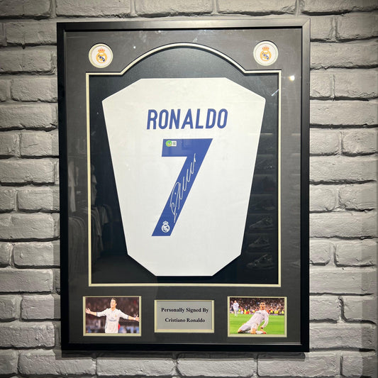 CRISTIANO RONALDO PERSONALLY BACK SIGNED ✍️REAL MADRID JERSEY