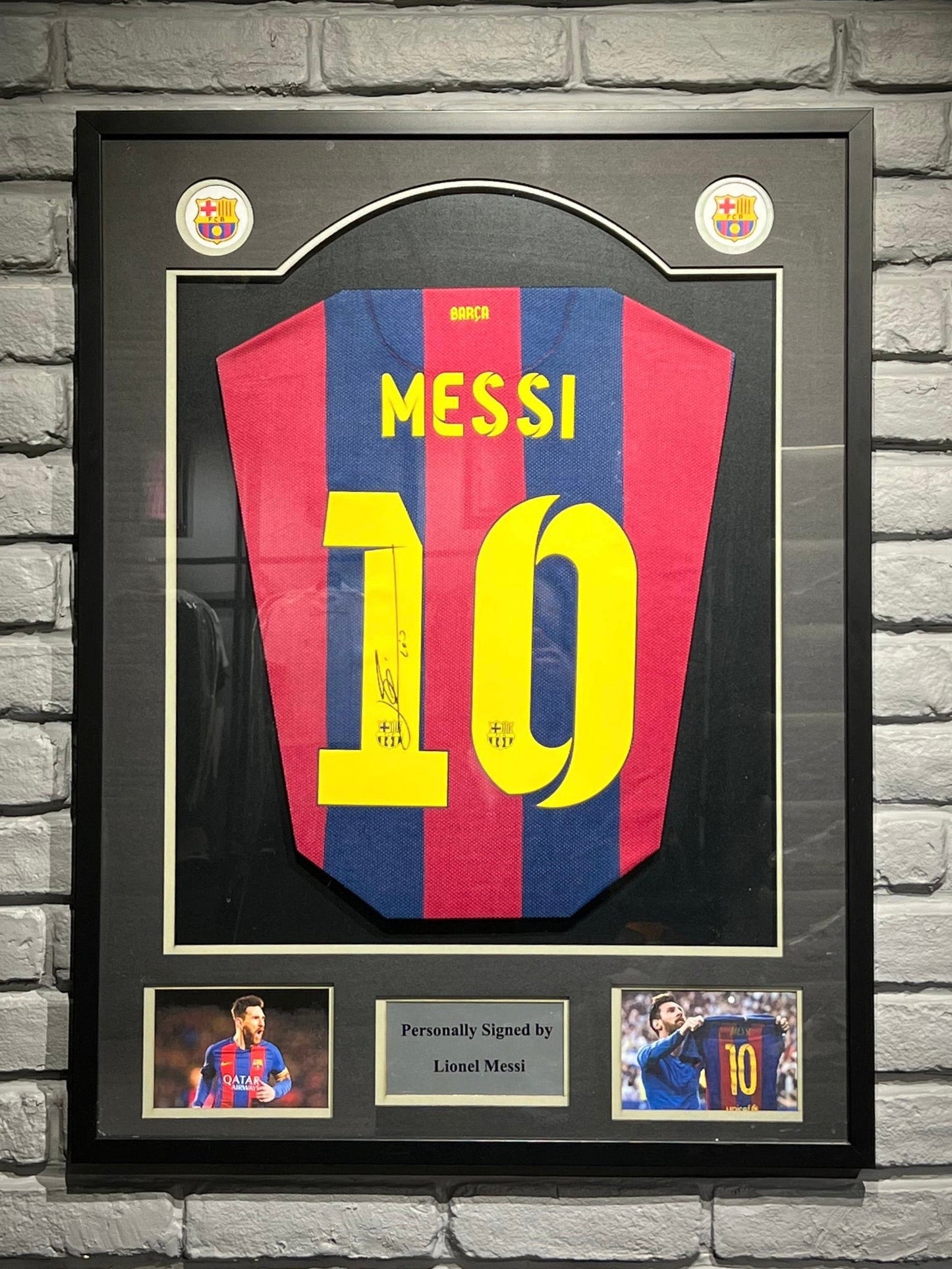 Lionel Messi Signed FC Barcelona Jersey