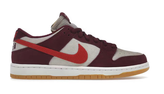 Nike SB Dunk Low Skate Like a Girl