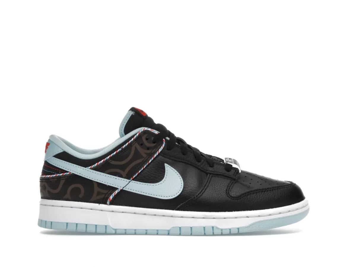 Nike Dunk Low SE Barber Shop Black